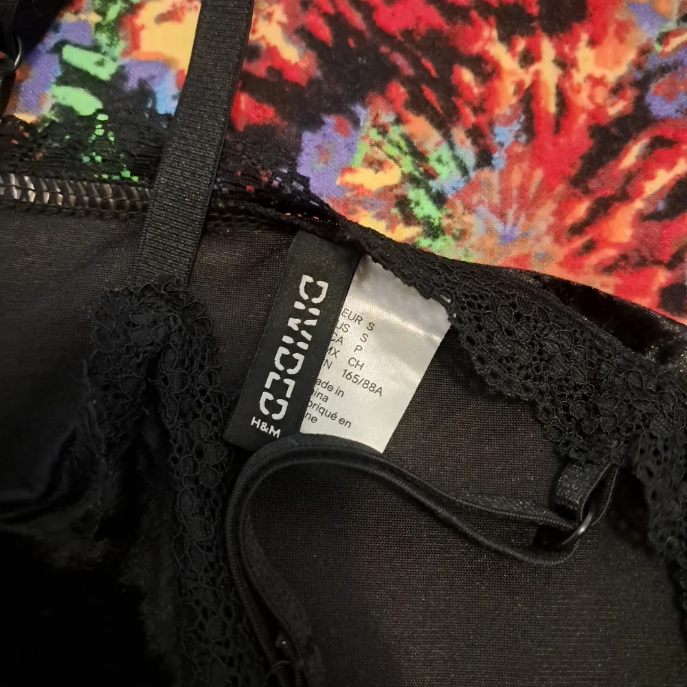 Divided Black Velvet Dress - Picture 3 of 3